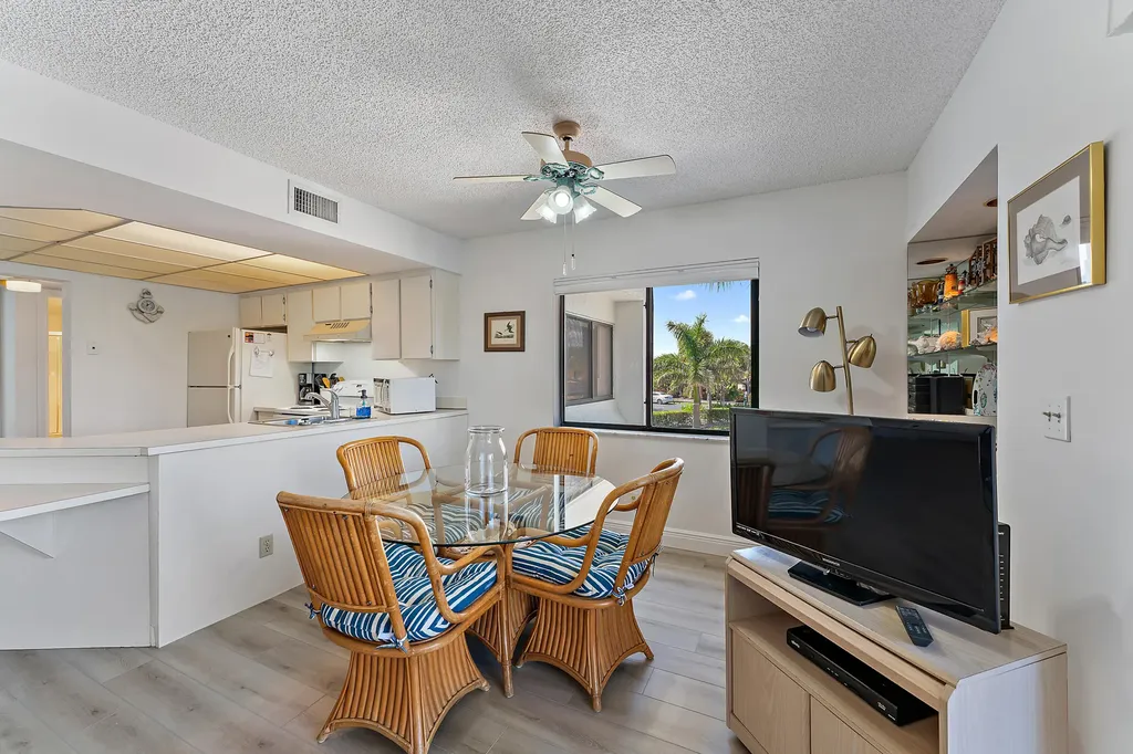1605 S Us Highway 1 Jupiter FL 33477