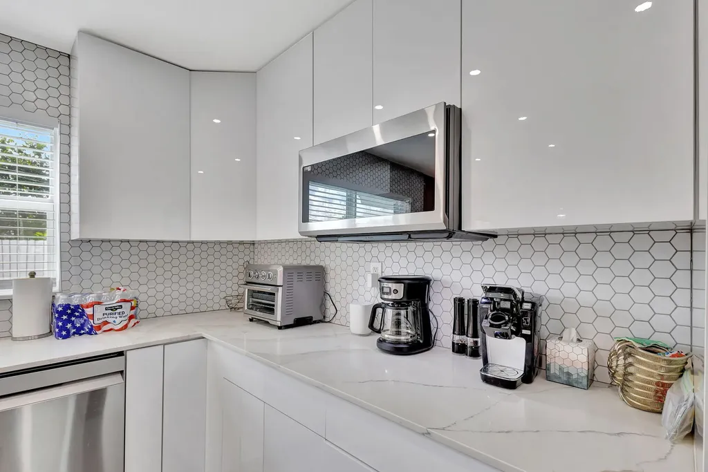 9518 Keating Drive Palm Beach Gardens FL 33410