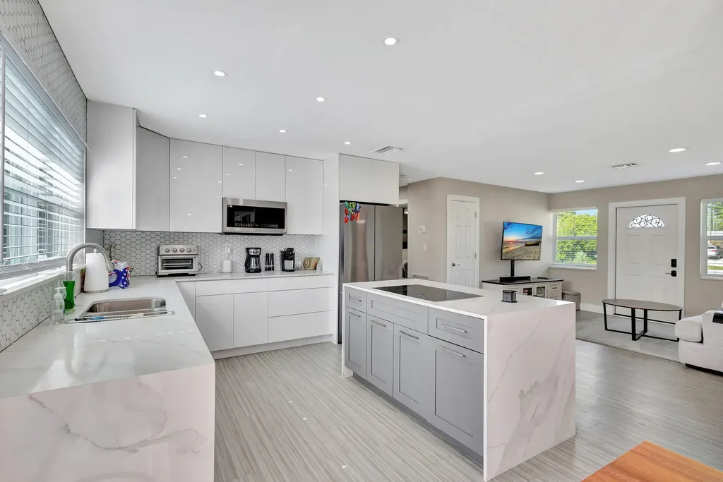 9518 Keating Drive Palm Beach Gardens FL 33410