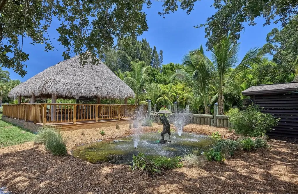 2155 NW Federal Highway Jensen Beach FL 34957