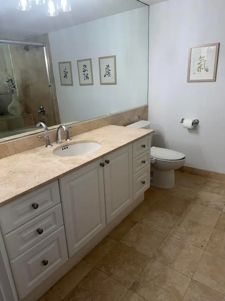 99 SE Mizner Boulevard Boca Raton FL 33432