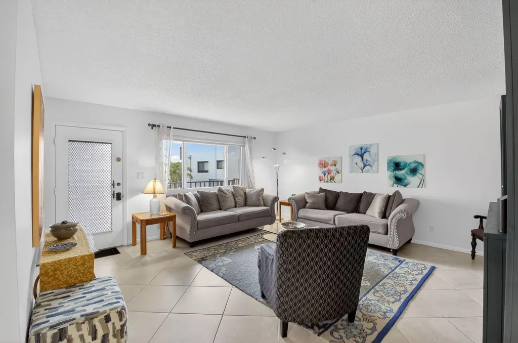 15090 Ashland Place Delray Beach FL 33484