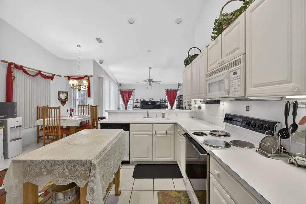 1940 S Club Drive Wellington FL 33414