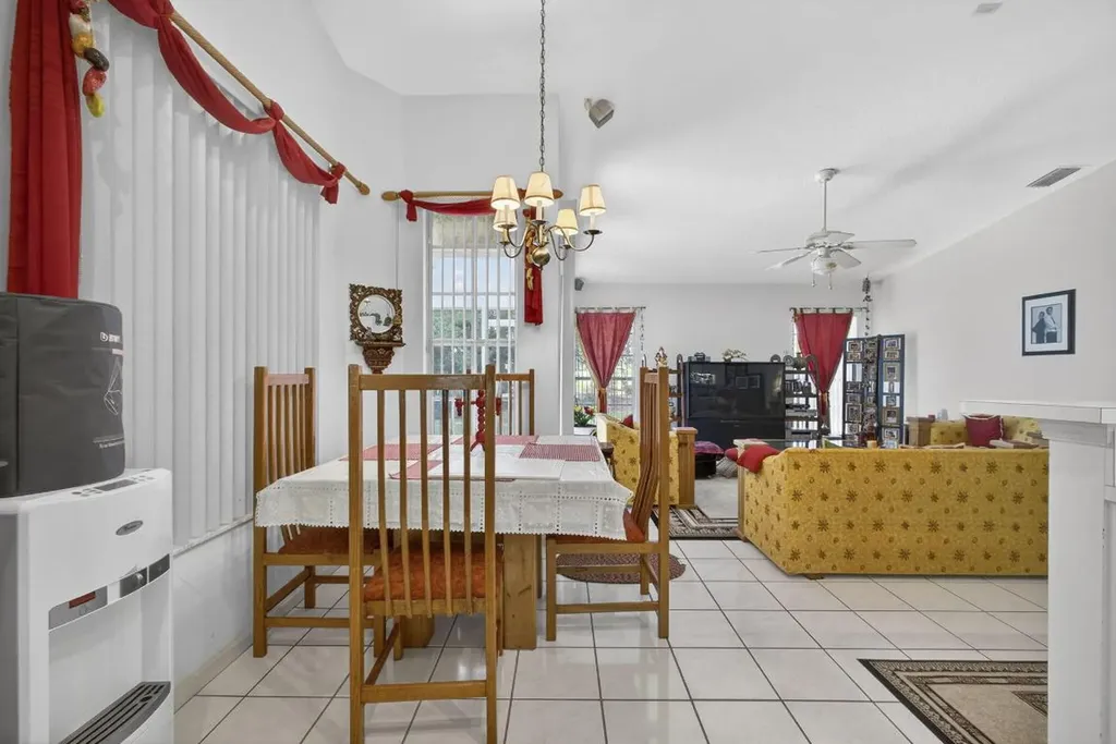 1940 S Club Drive Wellington FL 33414