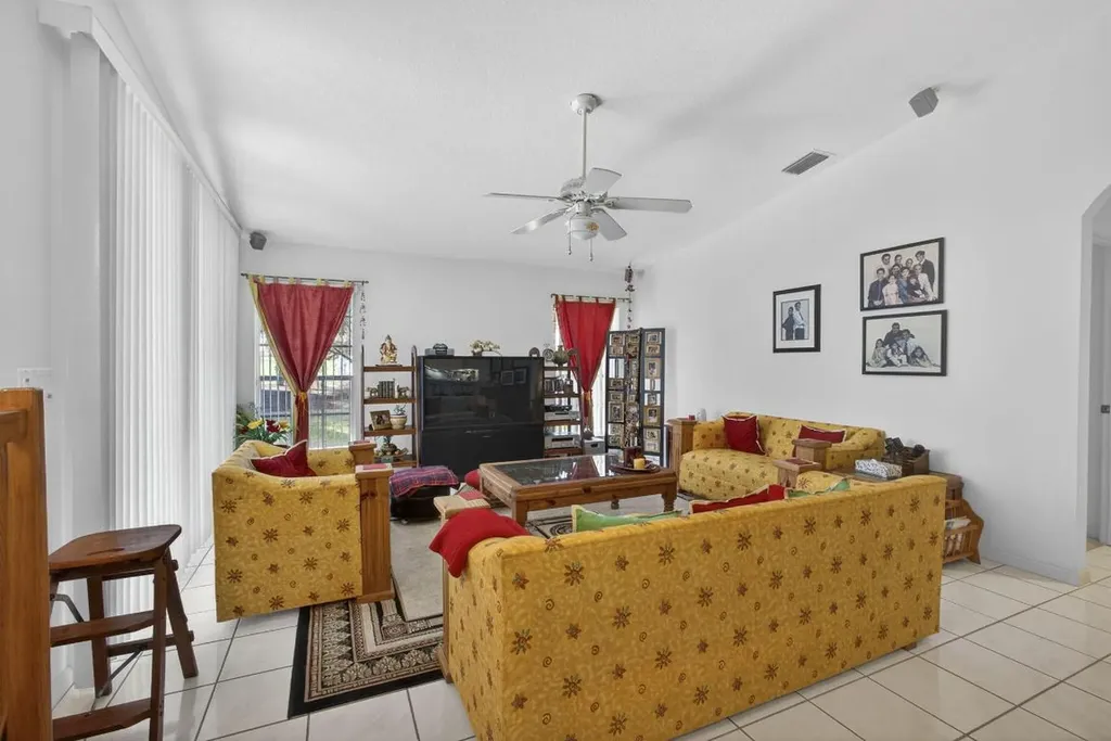 1940 S Club Drive Wellington FL 33414