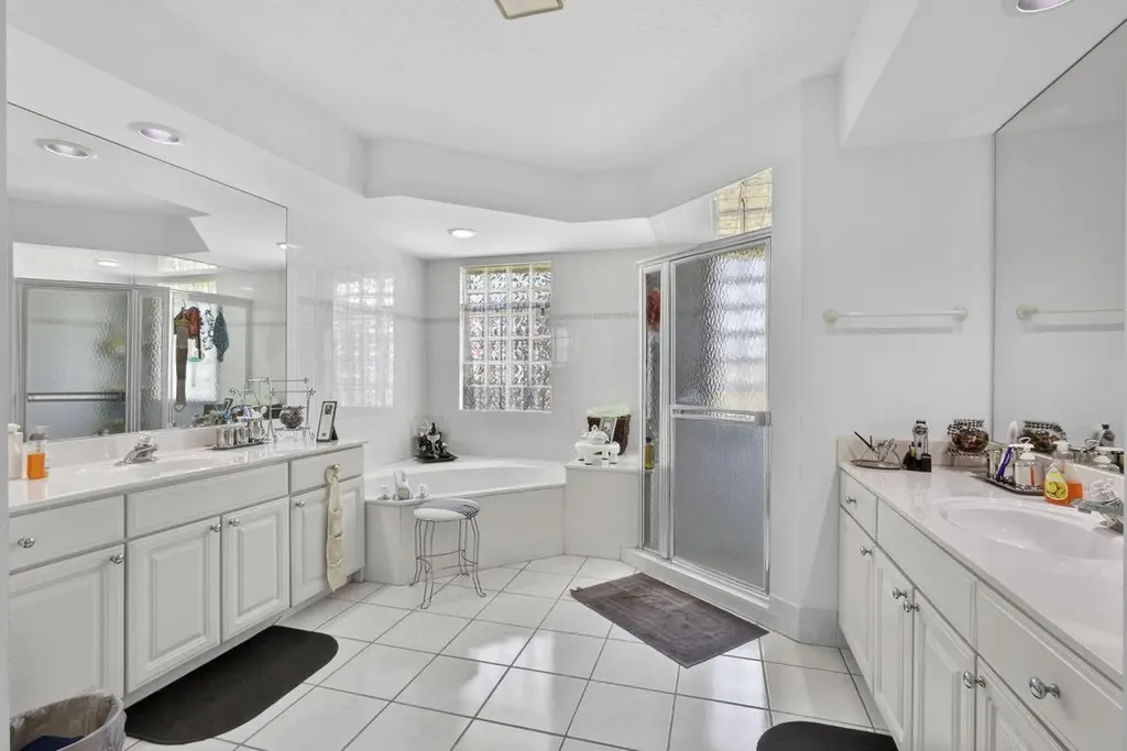 1940 S Club Drive Wellington FL 33414