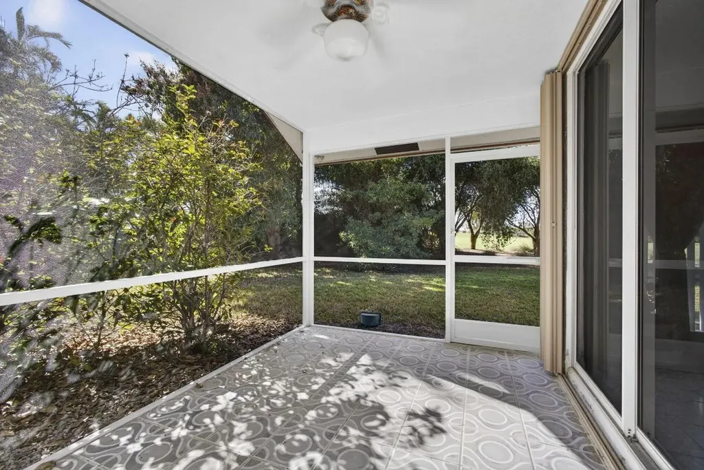 1940 S Club Drive Wellington FL 33414