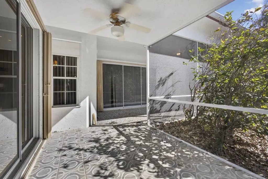 1940 S Club Drive Wellington FL 33414