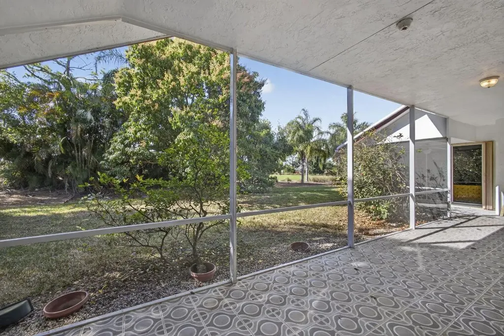 1940 S Club Drive Wellington FL 33414