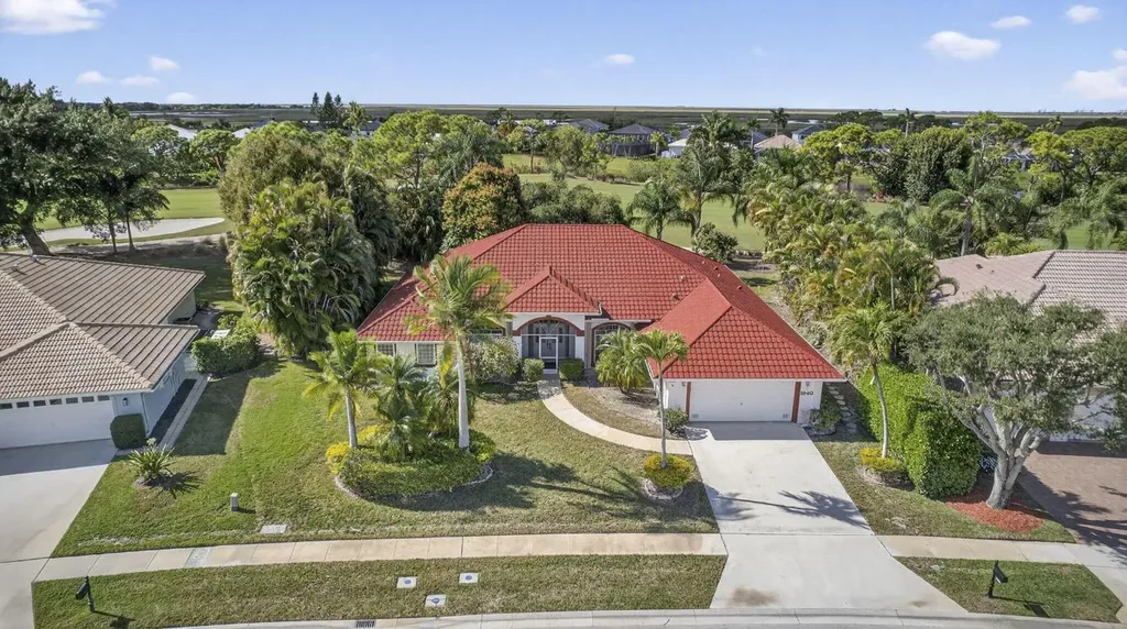 1940 S Club Drive Wellington FL 33414