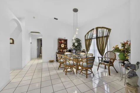 1940 S Club Drive Wellington FL 33414
