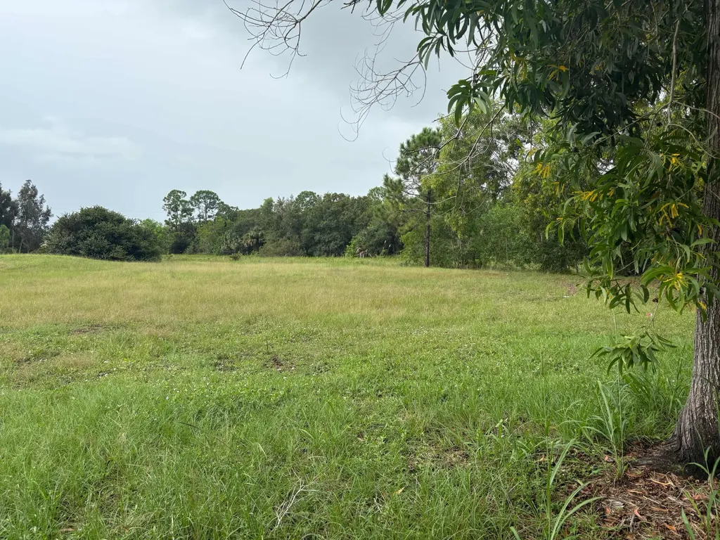 2520 SE Melaleuca Boulevard Port St Lucie FL 34952