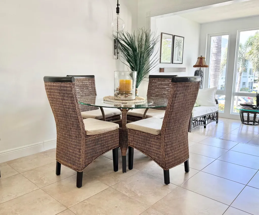 32 Colonial Club Drive Boynton Beach FL 33435