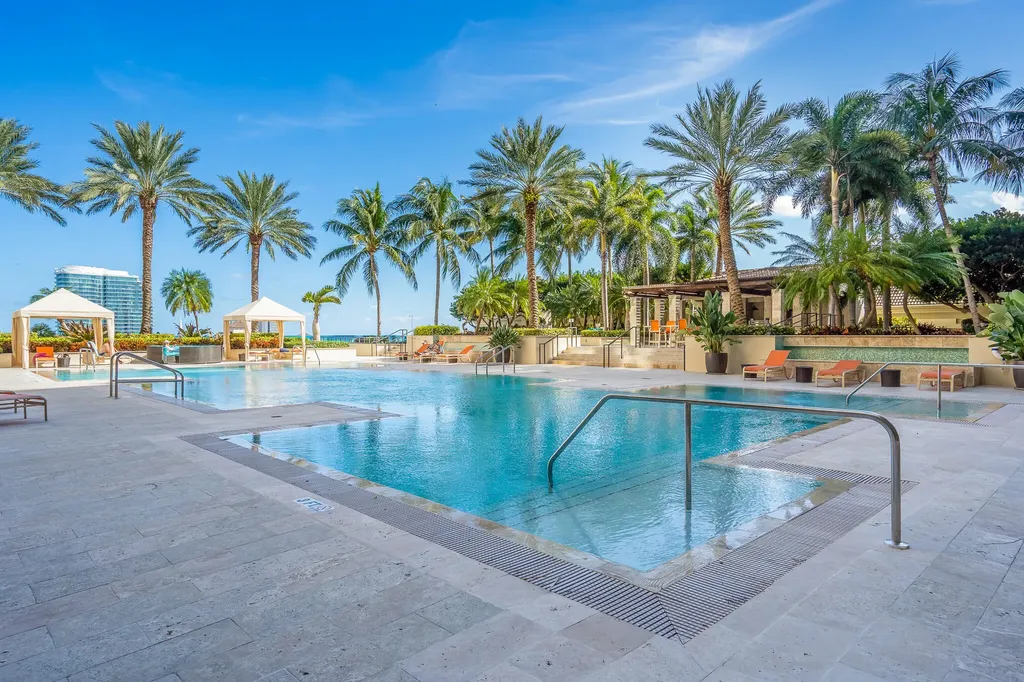 550 Okeechobee Boulevard West Palm Beach FL 33401