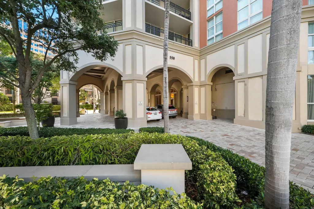 550 Okeechobee Boulevard West Palm Beach FL 33401