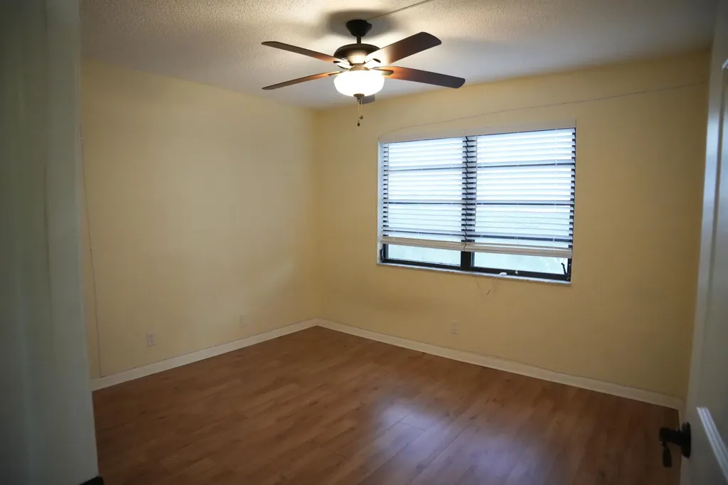 4640 Lucerne Lakes Boulevard W Lake Worth FL 33467