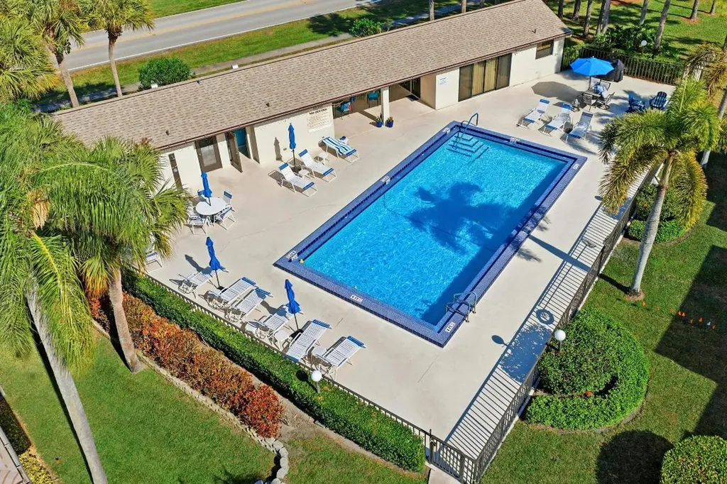 802 Wingfoot Drive Jupiter FL 33458