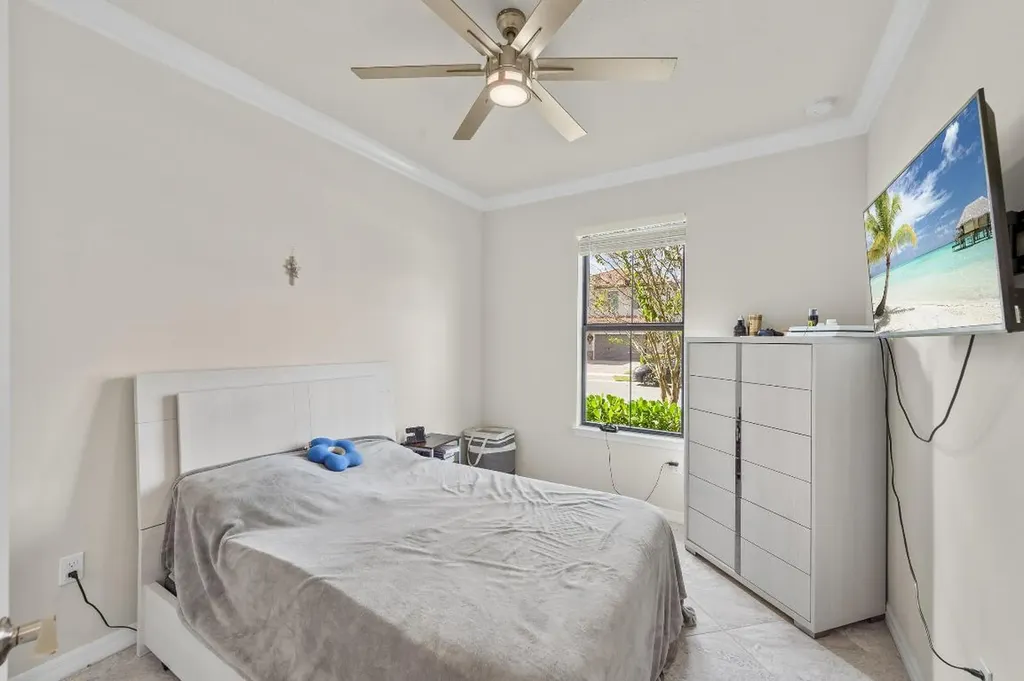 4762 Roldan Court Lake Worth FL 33467