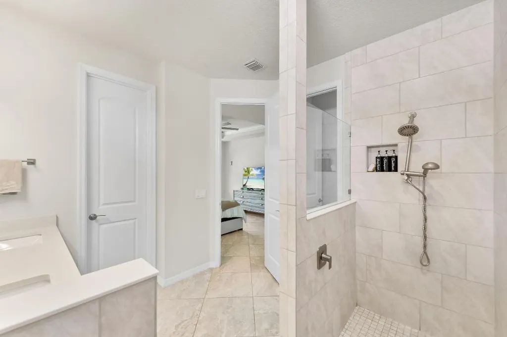 4762 Roldan Court Lake Worth FL 33467