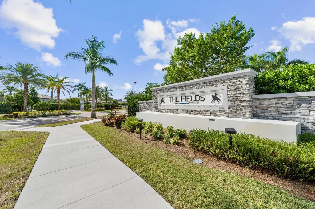 4762 Roldan Court Lake Worth FL 33467