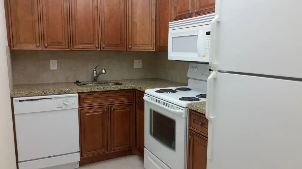 642 NW 13th Street Boca Raton FL 33486