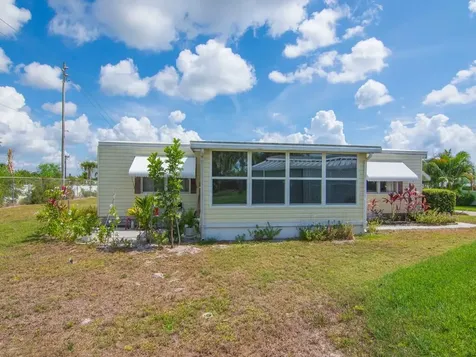 196 NE Emerald Drive Jensen Beach FL 34957