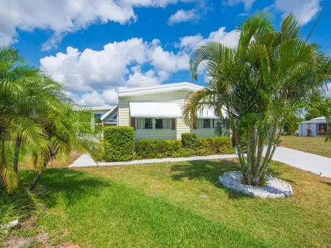 196 NE Emerald Drive Jensen Beach FL 34957