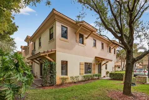 4751 Grand Cypress Circle N Coconut Creek FL 33073