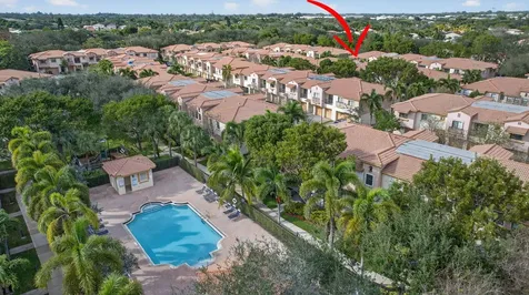 4751 Grand Cypress Circle N Coconut Creek FL 33073