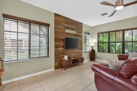 4751 Grand Cypress Circle N Coconut Creek FL 33073