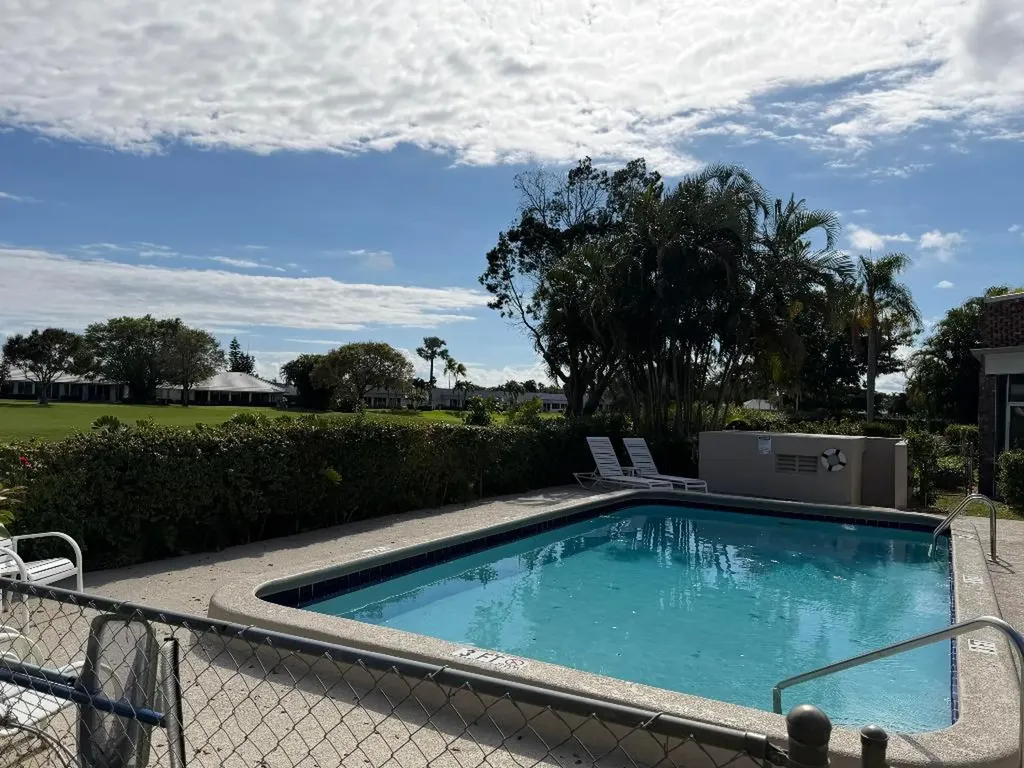 340 Orange Tree Drive Atlantis FL 33462
