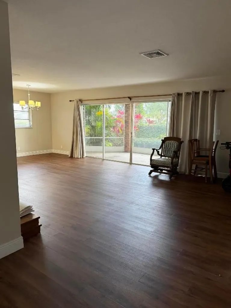 340 Orange Tree Drive Atlantis FL 33462
