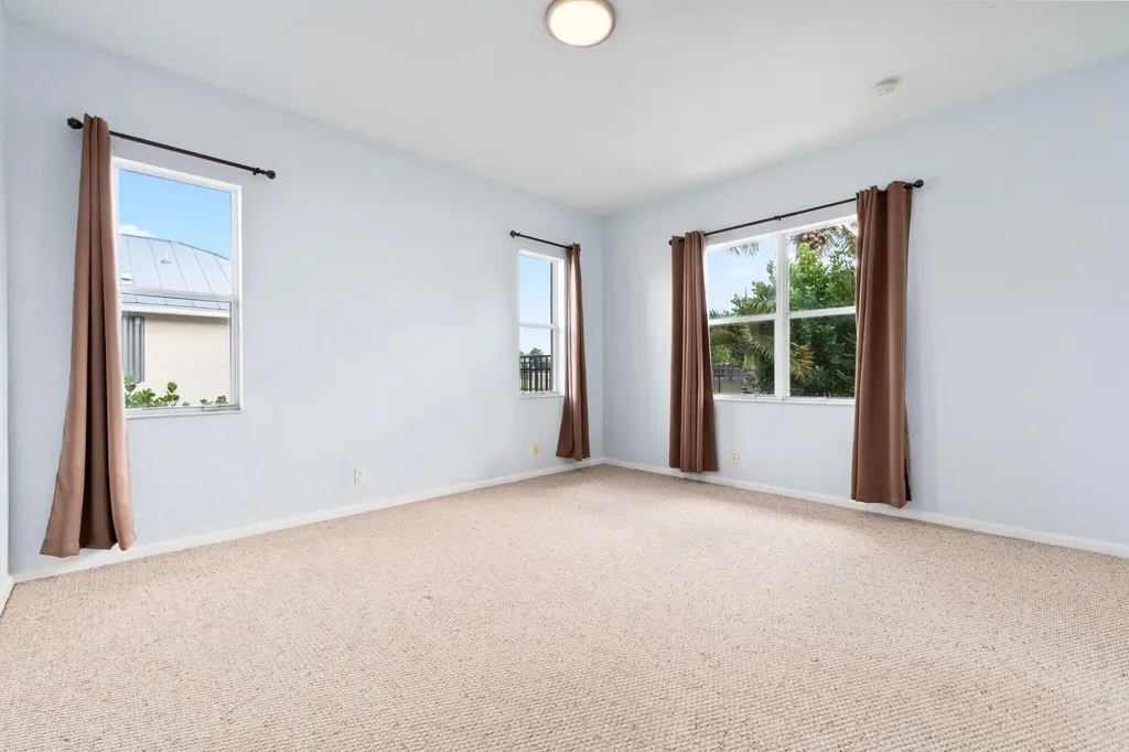 2019 SE Mantua Street Port St Lucie FL 34952