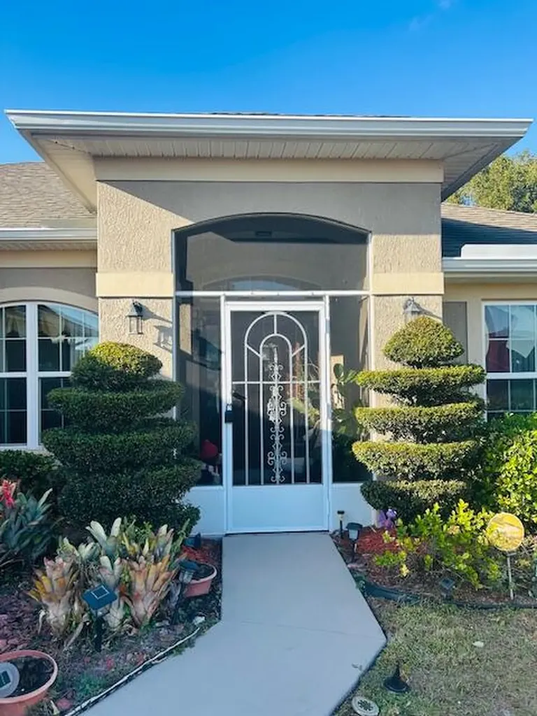221 SW Kestor Drive Port St Lucie FL 34953