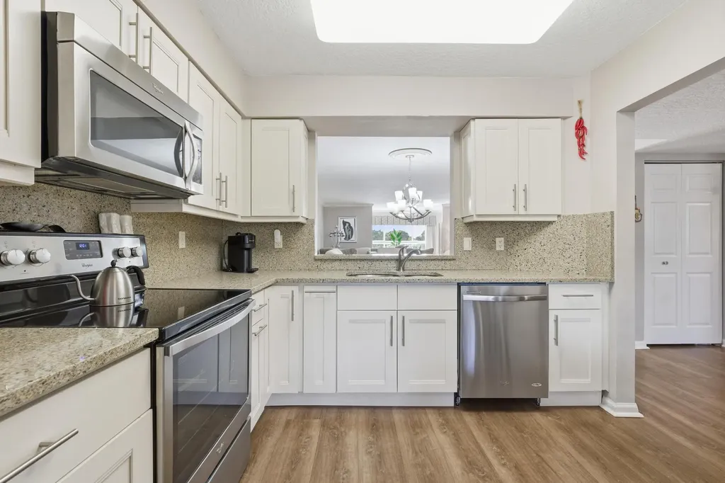 5746 Crystal Shores Drive Boynton Beach FL 33437