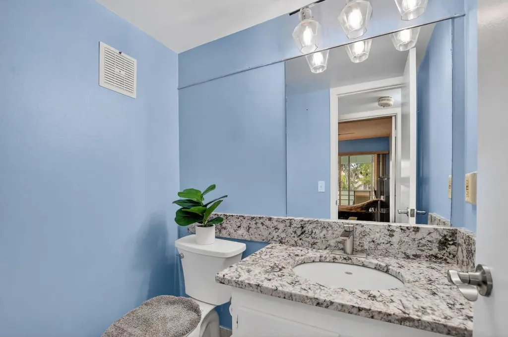 262 Ventnor R Deerfield Beach FL 33442