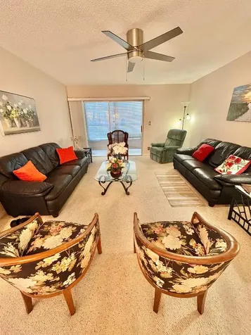 19 Golfs Edge F West Palm Beach FL 33417