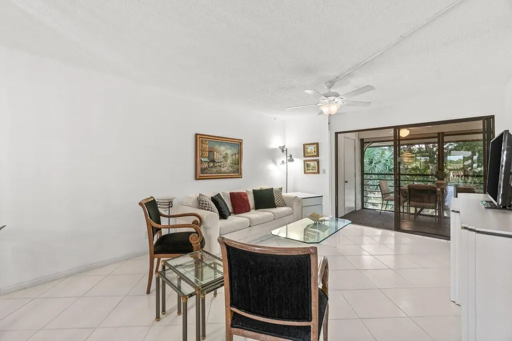 5380 Cedar Lake Drive Boynton Beach FL 33437