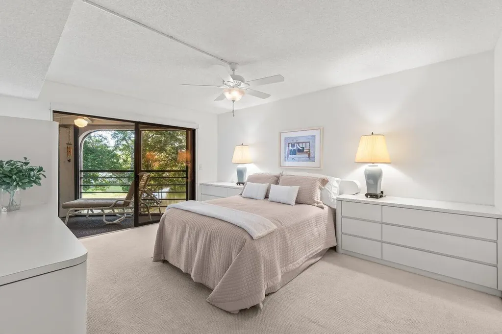 5380 Cedar Lake Drive Boynton Beach FL 33437