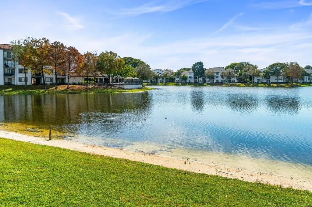 5380 Cedar Lake Drive Boynton Beach FL 33437