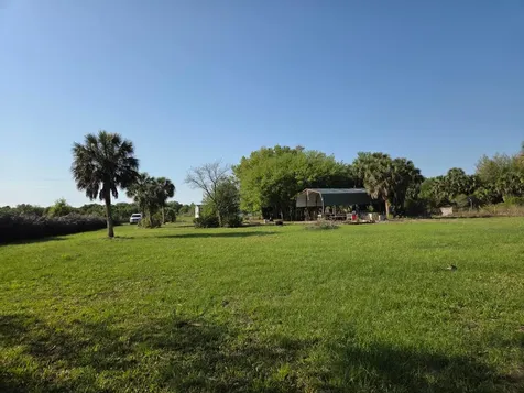 19833 NW 280th Street Okeechobee FL 34972