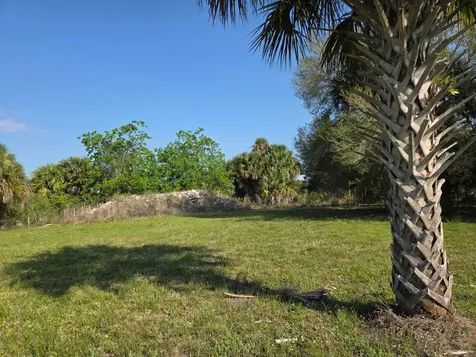 19833 NW 280th Street Okeechobee FL 34972