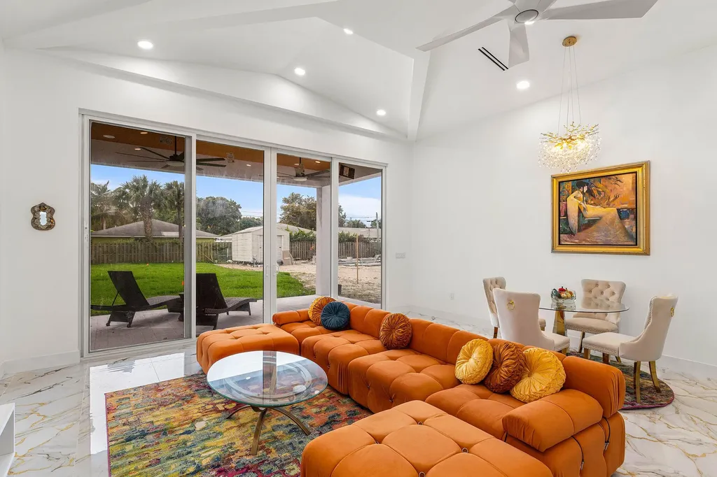 202 SE 4th Street Delray Beach FL 33483