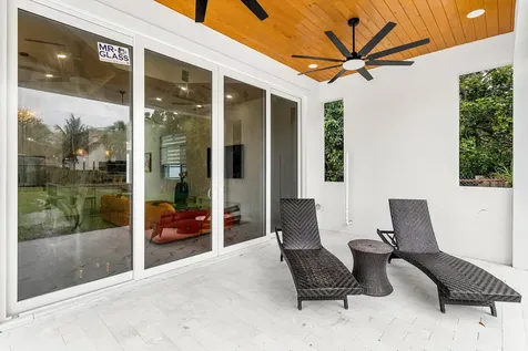 202 SE 4th Street Delray Beach FL 33483