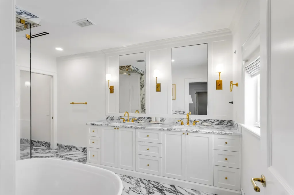 124 Woodbridge Road Palm Beach FL 33480