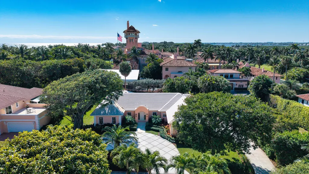 124 Woodbridge Road Palm Beach FL 33480