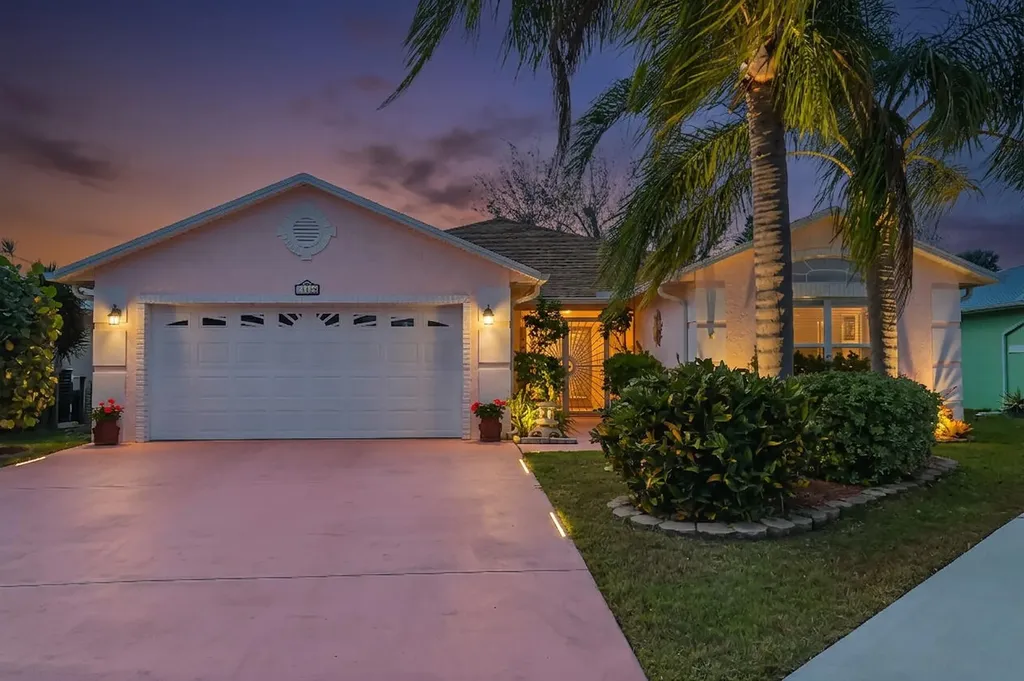 14196 Cisne Circle Fort Pierce FL 34951
