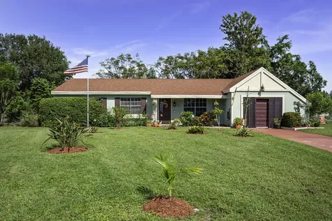 749 SW Watson Place Port St Lucie FL 34953