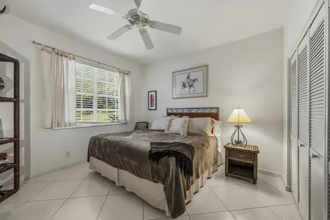 3828 Newhaven Lake Drive Lake Worth FL 33449