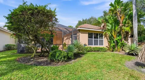 3828 Newhaven Lake Drive Lake Worth FL 33449